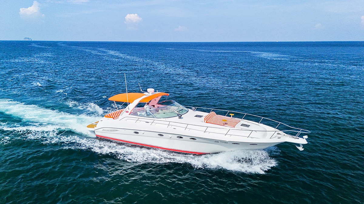 Аренда яхты  Searay Sundancer 46 Vodka на Пхукете